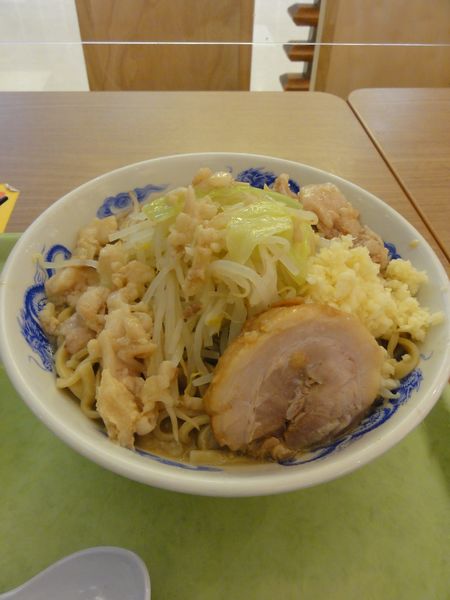 「ラーメン大盛850円」@ジャンクガレッジ イオンレイクタウンmori店の写真