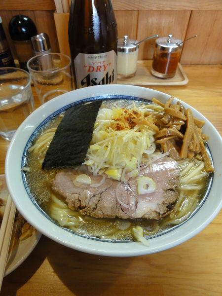 「塩ラーメン1000円中盛少なめ」@自家製中華そば としおかの写真