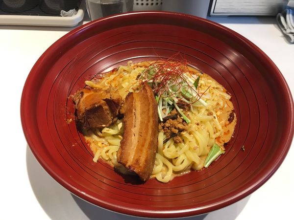 「汁なし角煮坦々麺」@金蠍 人形町店の写真