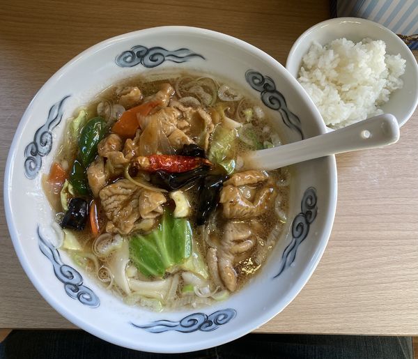 「豚ホルモンビャンビャン麺＋ライス」@西安ビャンビャン麺 笹塚店の写真