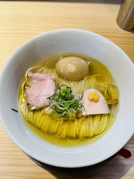 「味玉塩そば」@麺道 麒麟児の写真