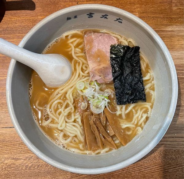 「大盛りらーめん、のり(別皿)」@麺屋吉左右の写真