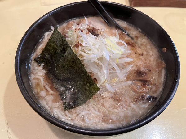 「こってりらーめん（大盛）」@麺屋 天王の写真