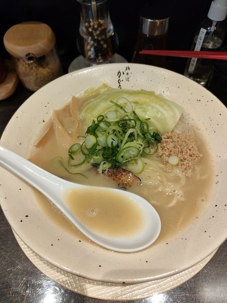 「濃厚鶏そば」@鶏そば かぐら屋 上野御徒町店の写真