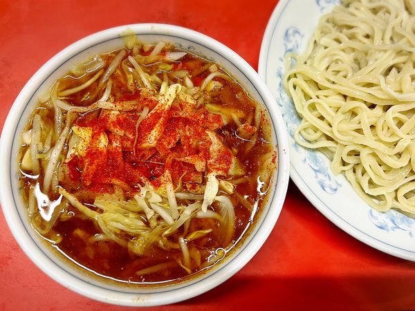 「ヤサイつけメン 大盛り 辛め」@つけめん 丸長 桜台店の写真