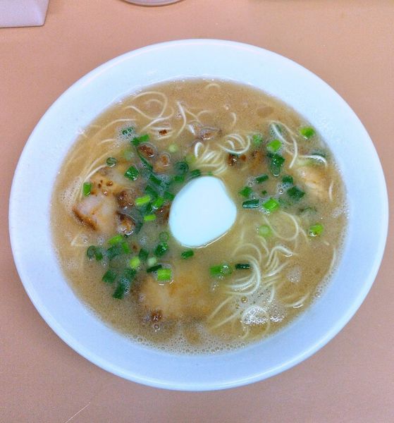 「らーめん 大もり 680円＋半熟玉子 60円」@ラーメン平蔵の写真