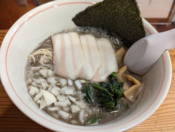 「限定みなみ食堂リスペクト煮干し中華そば　E4段仕込み」@別邸三く 中華蕎麦 萃の写真