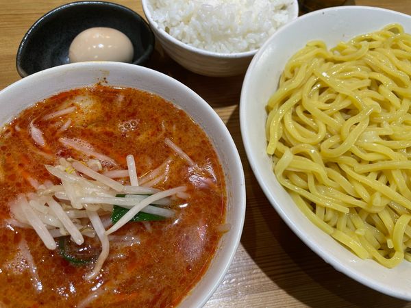 「辛味噌つけ麺 1,000円,味玉 100円,ライス 100円」@味噌麺処 花道庵 北参道店の写真