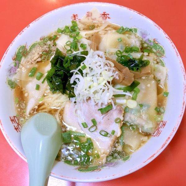 「ワンタンメン。火曜日は大盛りサービス。¥670。」@恵礼香の写真