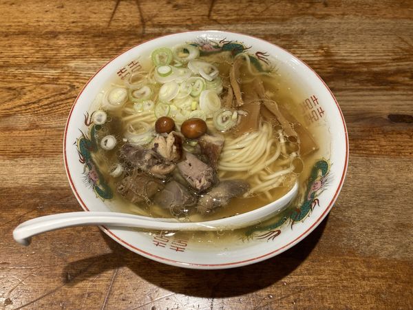 「新庄とりもつラーメン並」@渡なべの写真
