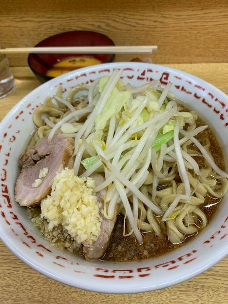 「小ラーメン　生卵」@ラーメン二郎 環七新新代田店の写真