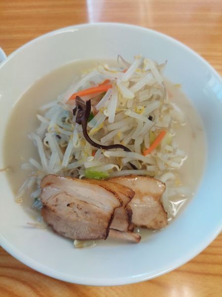 「鶏ぶた塩タンメン＋ライス小1000円」@富白 御徒町本店の写真