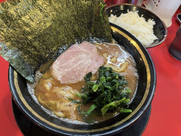 「ラーメン+海苔+ライス」@家系ラーメン 熊田家の写真