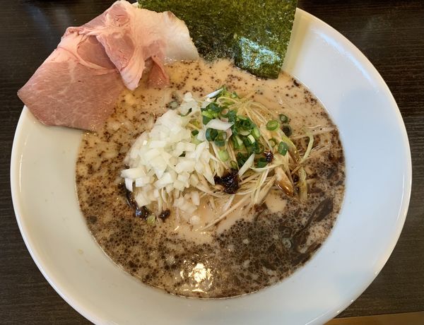 「黒源ネギラーメン900円」@麺屋 黒源の写真