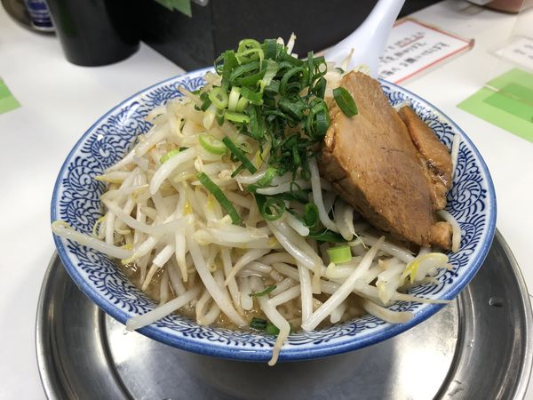 「濃厚ラーメン880」@らーめん 凌駕の写真