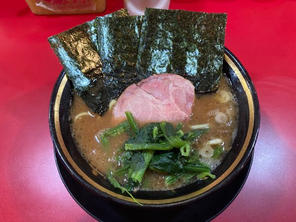 「ラーメン」@家系ラーメン とらきち家の写真