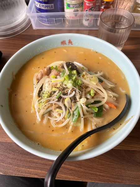 「蝦夷ラーメン　800円」@ラーメン専門店 六代目 蝦夷の写真