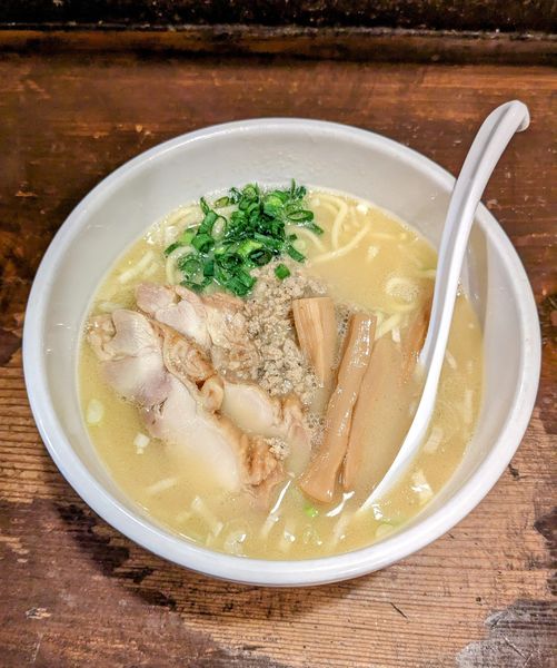 「白鶏らーめん　790円」@鶏の穴の写真
