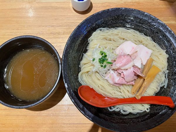 「塩つけ麺、大盛」@焼きあご塩らー麺  たかはし 歌舞伎町店の写真
