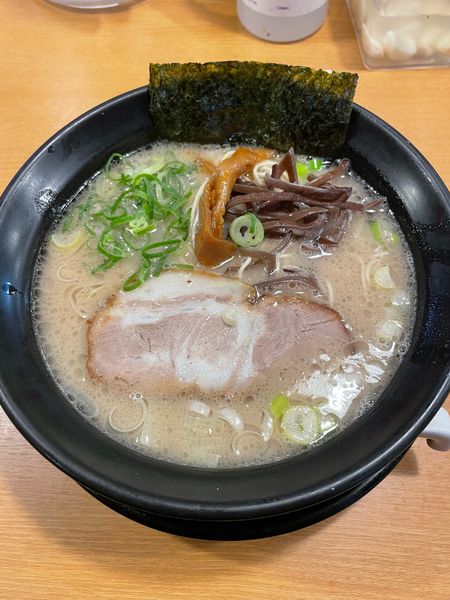 「ラーメン　730円」@九州らーめん 學金の写真