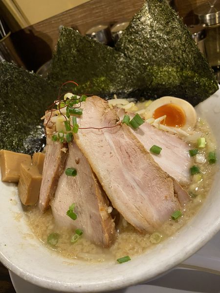 「こってり　特製ラーメン」@麺屋しょうじの写真