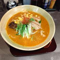 地獄ラーメン(並盛・150g・中辛)980円→500円