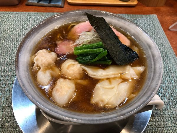 「ワンタン醤油」@らーめん 梶原の写真