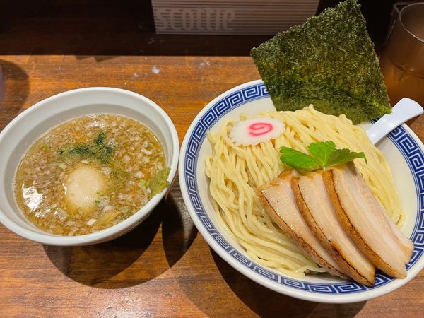 「炙りチャーシューつけ麺（塩）」@めいげんその写真