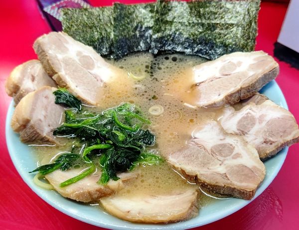 「チャーシューメン並+チャーシュー4枚」@横浜家系ラーメン 末広家の写真