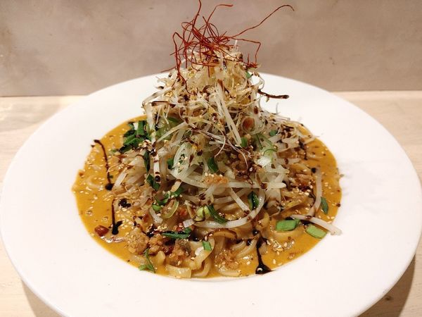 「汁なしまぜ担々麺890円」@担々麺食堂 齋藤商店の写真