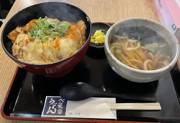 「カツ丼セット」@べん天うどんの写真