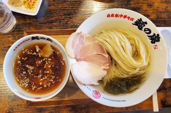 「昆布水つけ麺」@自家製中華そば 麺の虜の写真