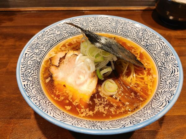 「中華そば(醤油)900円」@中華そば榮田の写真