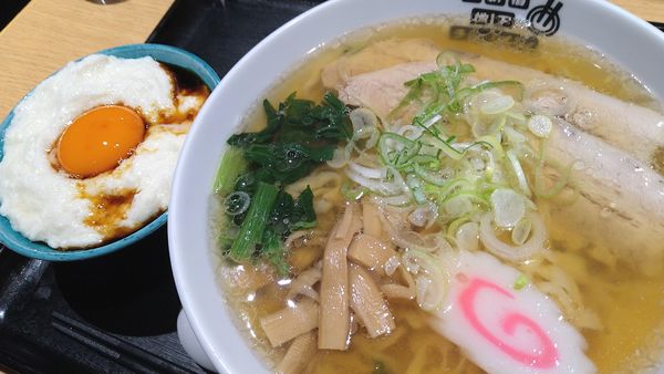 「【麺や大山】佐野ラーメン醤油/濃厚大和芋丼」@#新宿地下ラーメンの写真