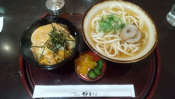 「砂丘うどんミニカツ丼セット790円」@砂丘そばの写真