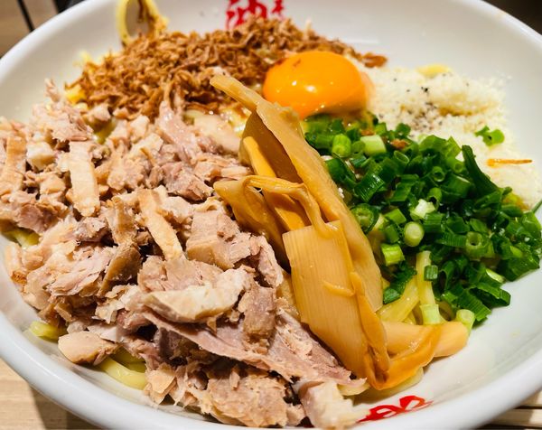 「油そば+C 特盛」@元祖油堂 東京ラーメン横丁店の写真