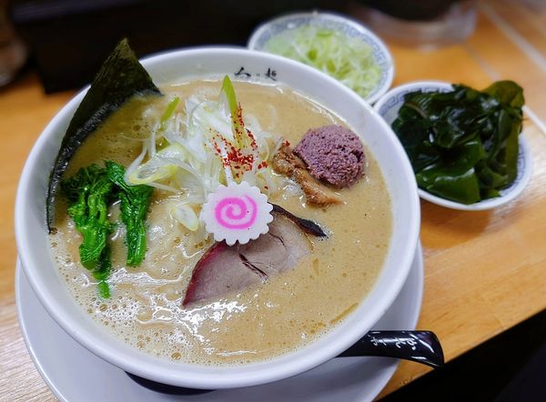 「キトキト富山味噌󠄀ラーメン【期間·数量限定】」@麺屋 白神の写真