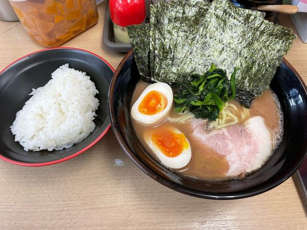 「のりラーメン」@横浜らーめん 武蔵家 池袋店の写真