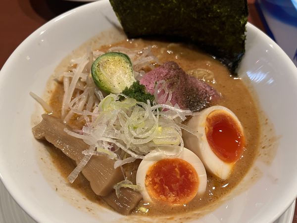 「【限定】あん肝と田酒酒粕を使った味噌らぁ麺」@酒肴場 屯の写真
