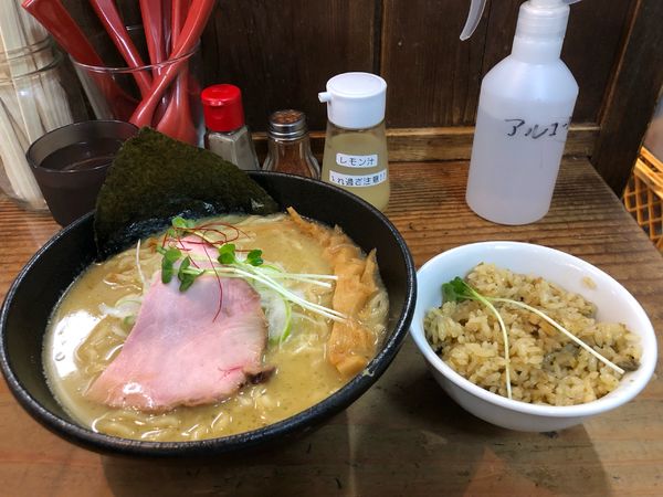 「貝めしセット」@貝だしラーメン 貝ガラ屋の写真