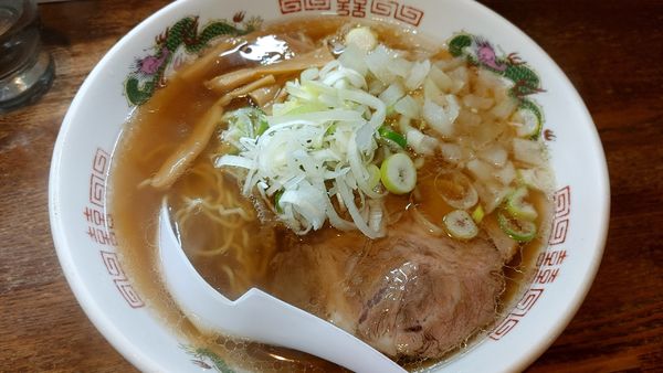 「朝専用中華そば　醤油　刻みネギ小トッピング」@らあめん 寸八 総本店の写真
