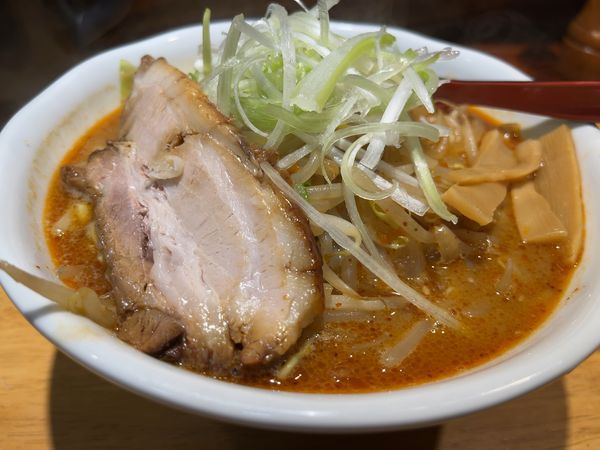 「辛味噌らーめん」@萬馬軒の写真