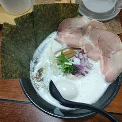 鶏白湯　スペシャル