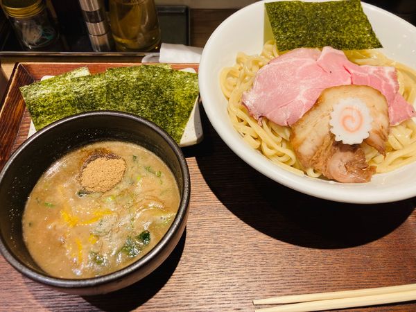 「濃厚魚介豚骨つけ麺　大」@濃厚焼きあご煮干し つけ麺さか田の写真