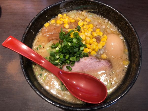 「味噌らーめん味玉＋半ライスサービス」@麺や 与一の写真