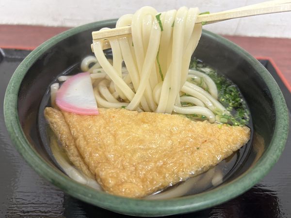 「きつねうどん 440円」@かけはし 松山店の写真