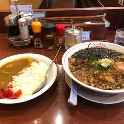 背脂生姜+半カレー