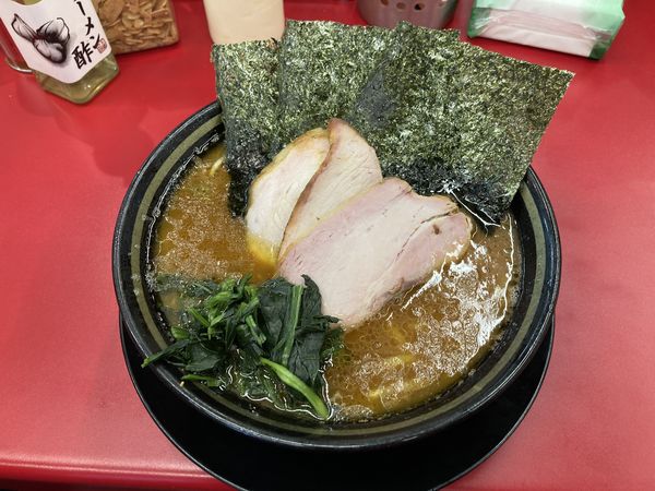 「チャーシューメン3枚」@IEKEI_TOKYO 王道家直系の写真