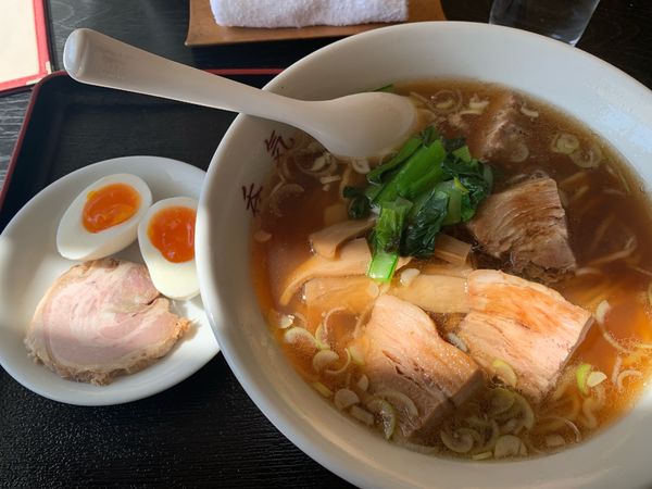 「角煮ラーメン(チャーシュー半熟玉子)」@らーめん酒場 呑気の写真