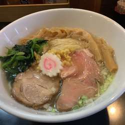 しょうがらぁ麺（塩味）880円